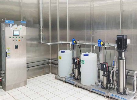 Centralized Foam Wash & Sanitizing System